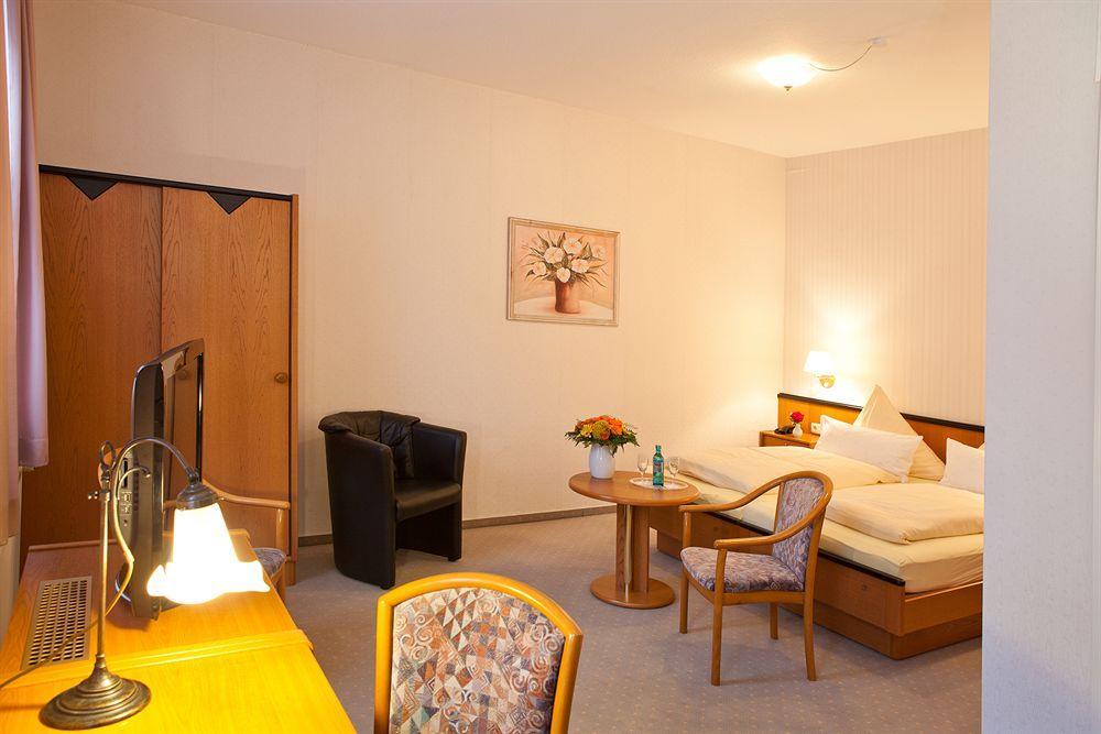 Hotel Busch Westerstede Eksteriør bilde