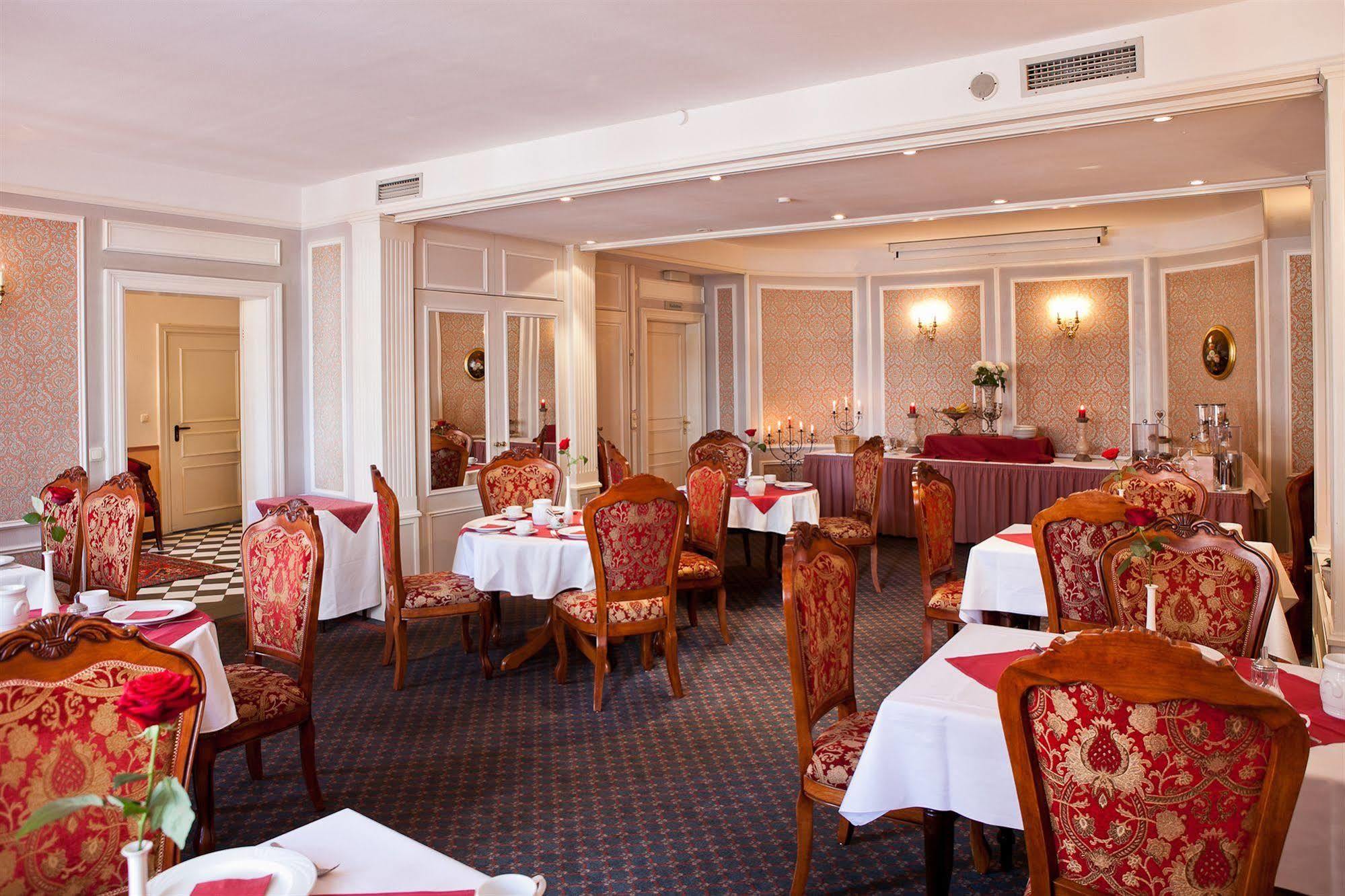 Hotel Busch Westerstede Eksteriør bilde